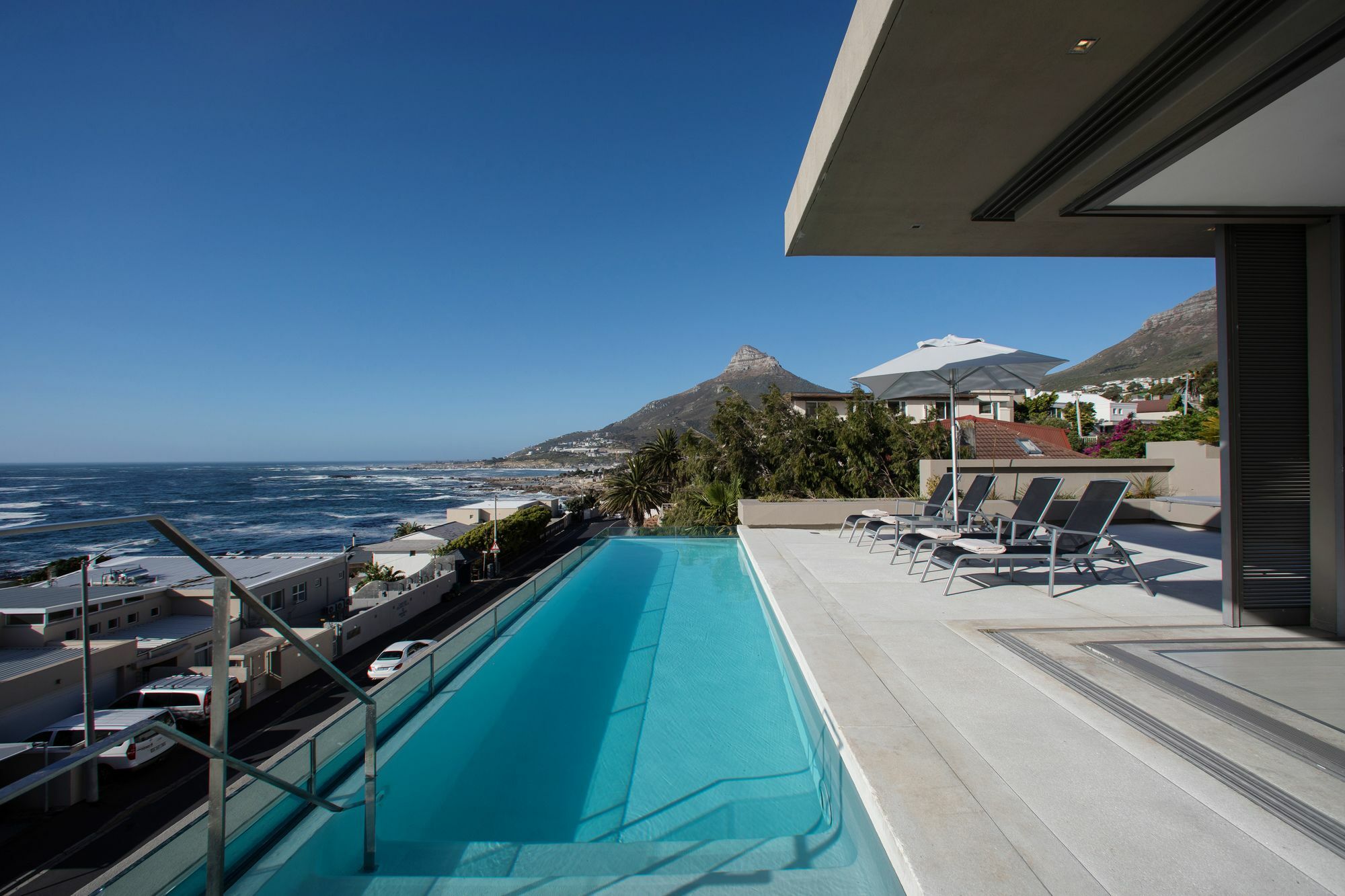 Blue Views Penthouse Beachfront Apartment With Pool Cape Town Eksteriør bilde
