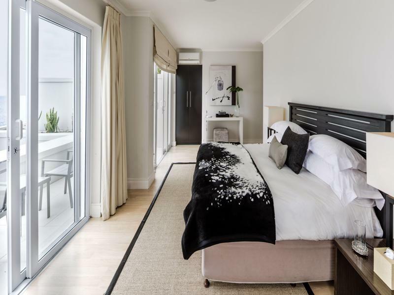 Blue Views Penthouse Beachfront Apartment With Pool Cape Town Eksteriør bilde