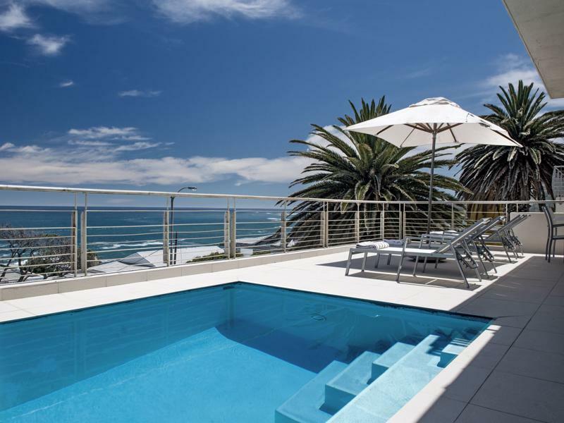Blue Views Penthouse Beachfront Apartment With Pool Cape Town Eksteriør bilde